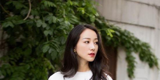 胡歌爆料韩雪视频,揭秘娱乐圈背后的故事  第1张 胡歌爆料韩雪视频,揭秘娱乐圈背后的故事  第1张